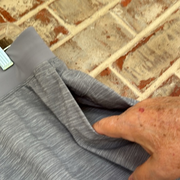 Lululemon Athletica men’s Gray T.H.E. Shorts - Picture 6 of 10